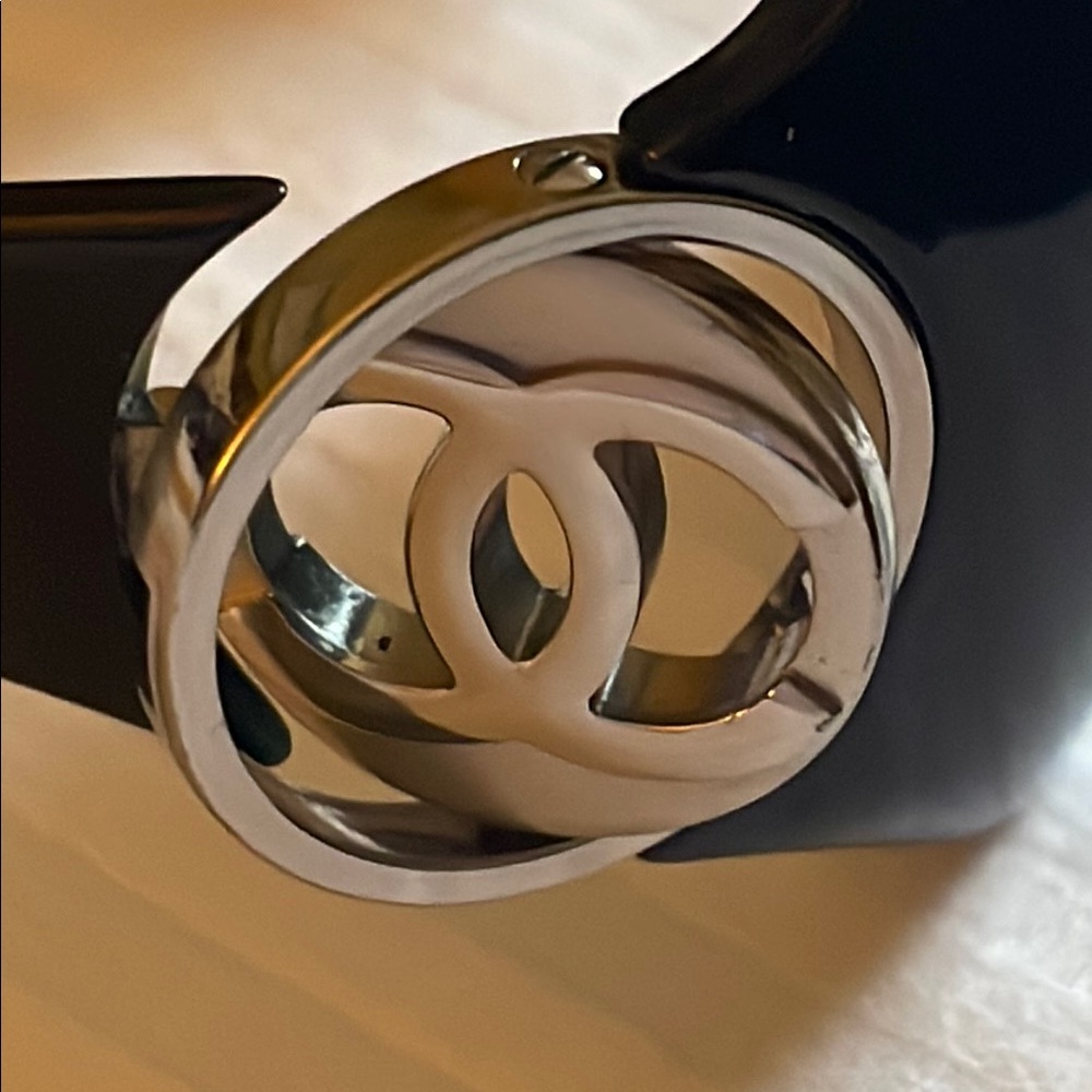 Chanel Black Sunglasses - Picture 8 of 8